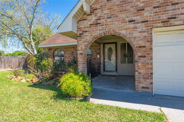 10822 Sagegulf Lane, Houston, TX 77089