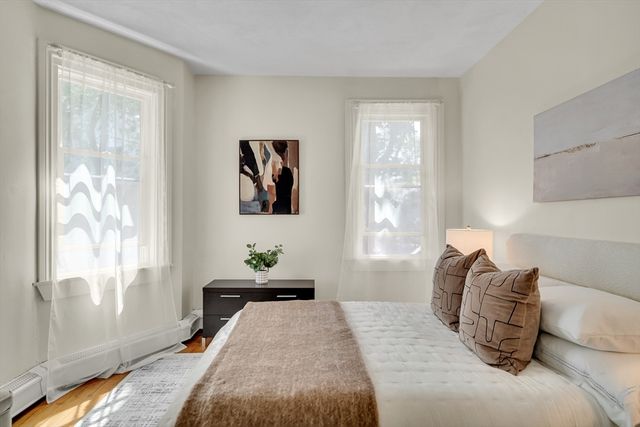 631 Chestnut Hill Ave 631, Brookline, MA 02445