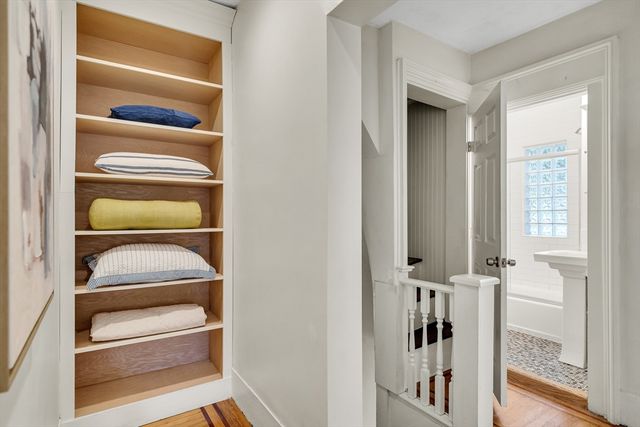 631 Chestnut Hill Ave 631, Brookline, MA 02445