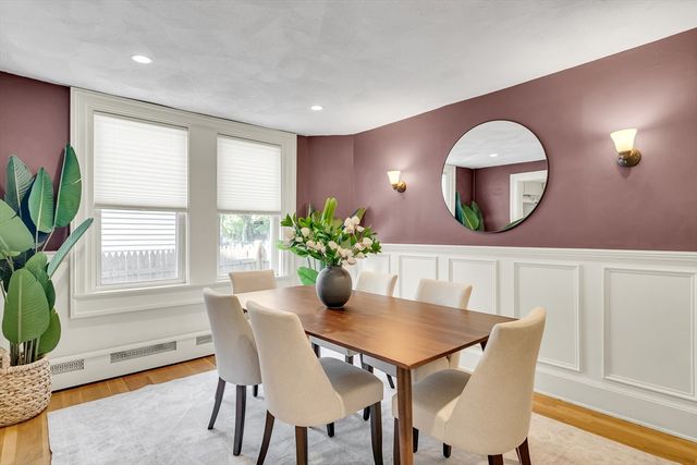 631 Chestnut Hill Ave 631, Brookline, MA 02445