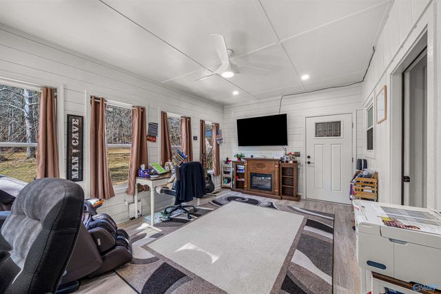 4007 Lyndale Drive, Fort Payne, AL 35968