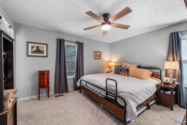 4007 Lyndale Drive, Fort Payne, AL 35968