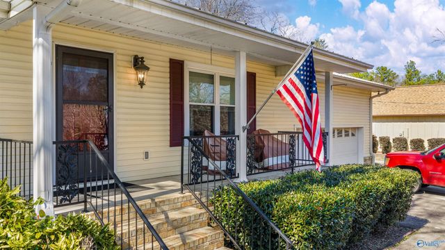 4007 Lyndale Drive, Fort Payne, AL 35968