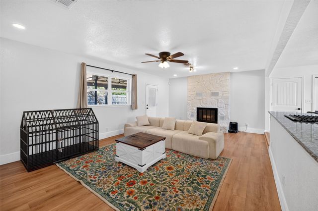 1631 Valley Parkway, Claremore, OK 74017