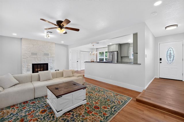1631 Valley Parkway, Claremore, OK 74017
