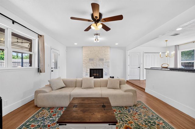 1631 Valley Parkway, Claremore, OK 74017