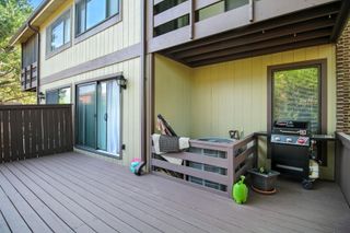 6 W Pebble Court A, Palos Hills, IL 60465