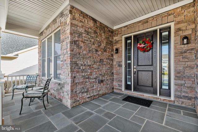 6061 TROTTERS POINT LN, Gainesville, VA 20155