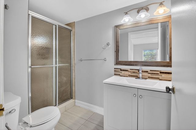 7535 S Oriole Boulevard 206, Delray Beach, FL 33446