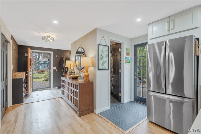 8701 Welwyn Lane, Lysander, NY 13027