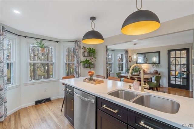 8701 Welwyn Lane, Lysander, NY 13027