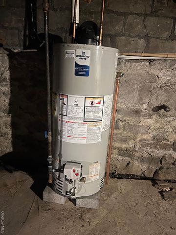 212 Cottage Street, Middletown, NY 10940