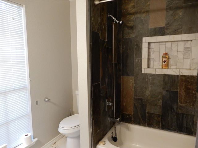 1 Brandon Road, Huntsville, TX 77320