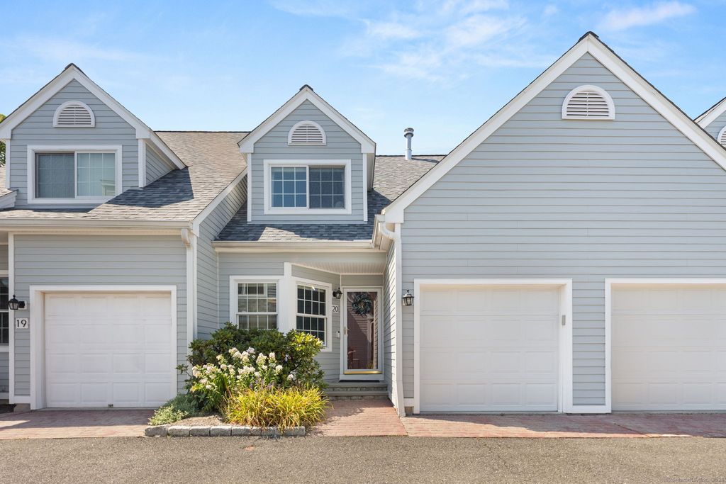 193 Hamilton Avenue APT 20, Greenwich, CT 06830