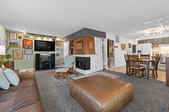 621 E OHIO, Rapid City, SD 57701