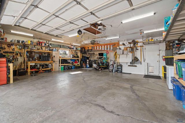621 E OHIO, Rapid City, SD 57701