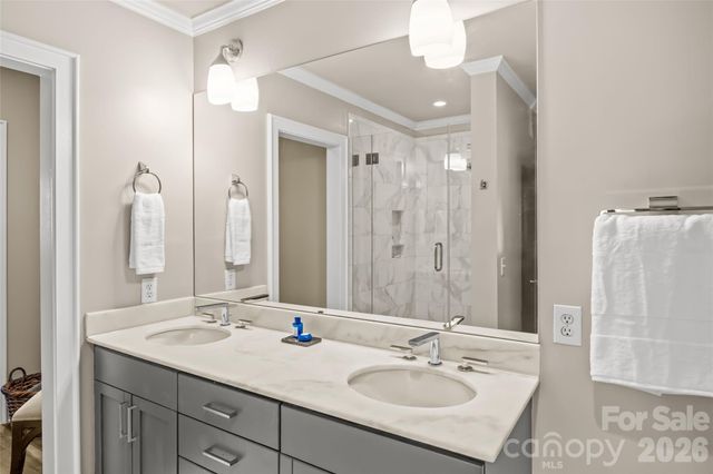 115 E Park Avenue 101, Charlotte, NC 28203