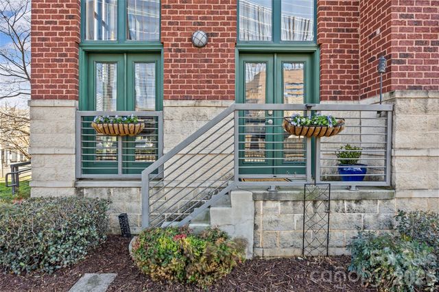 115 E Park Avenue 101, Charlotte, NC 28203