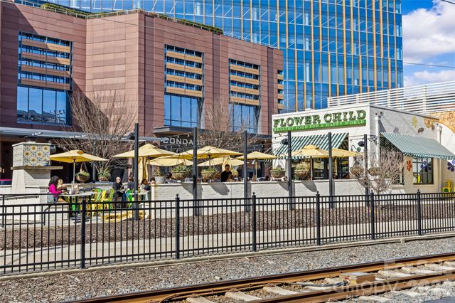 115 E Park Avenue 101, Charlotte, NC 28203