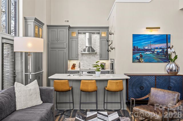 115 E Park Avenue 101, Charlotte, NC 28203