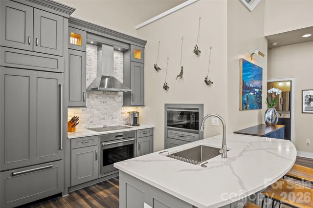 115 E Park Avenue 101, Charlotte, NC 28203