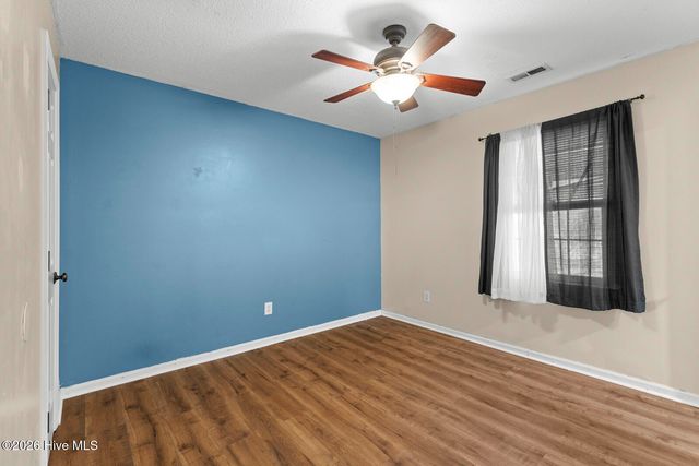 429 Kenwood Drive, Jacksonville, NC 28540