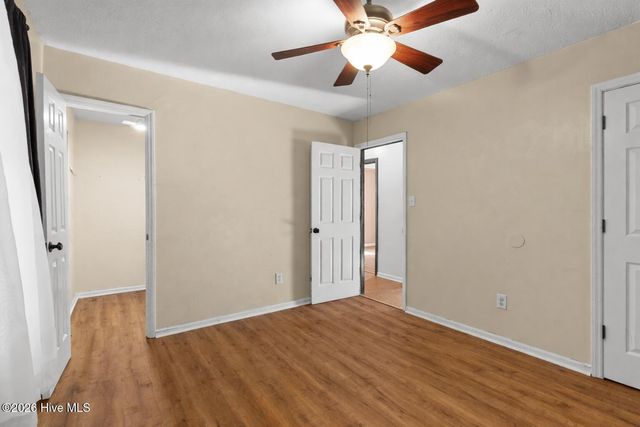 429 Kenwood Drive, Jacksonville, NC 28540