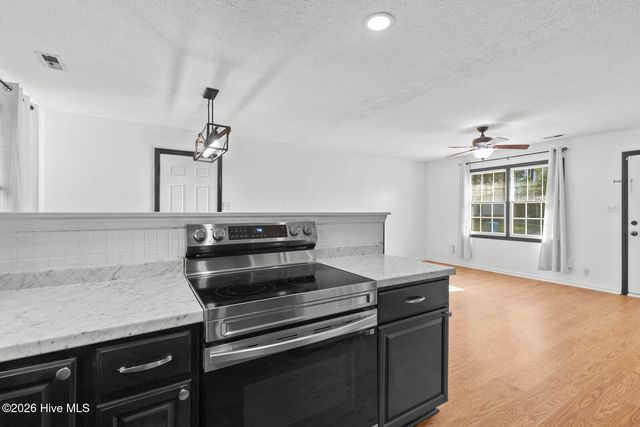 429 Kenwood Drive, Jacksonville, NC 28540