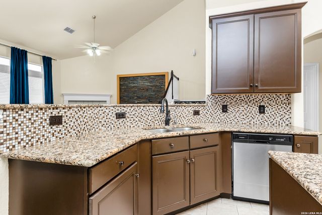 21531 La Pena, San Antonio, TX 78258