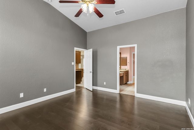 21531 La Pena, San Antonio, TX 78258