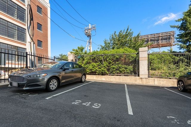 156 Porter Street 408, Boston, MA 02128
