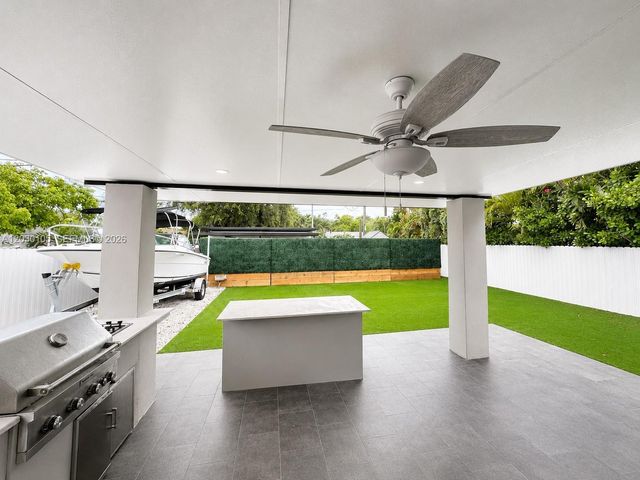 209 SW 5th St 209, Dania Beach, FL 33004
