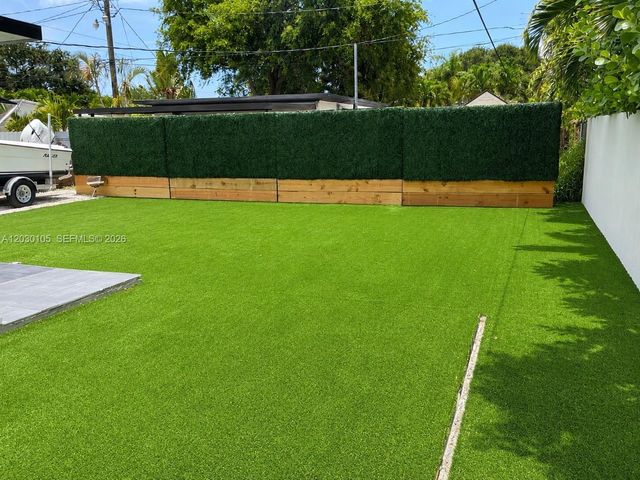 209 SW 5th St 209, Dania Beach, FL 33004