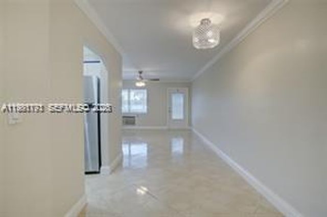 2020 NE 51st Court 203, Fort Lauderdale, FL 33308