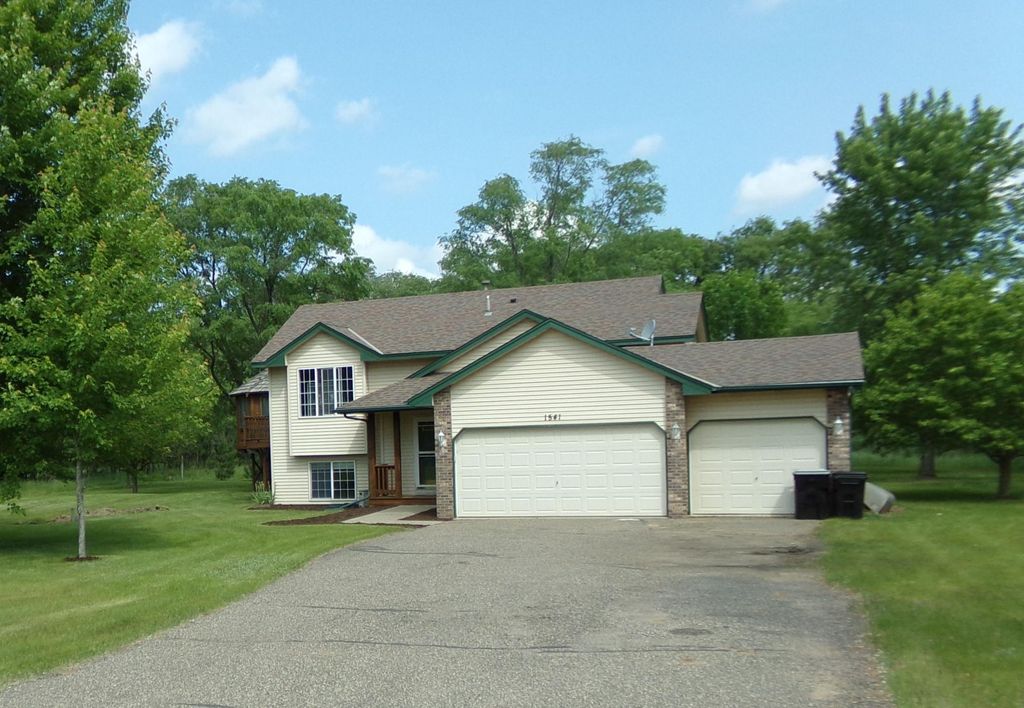 1541 282nd Lane NW, Isanti Twp, MN 55040