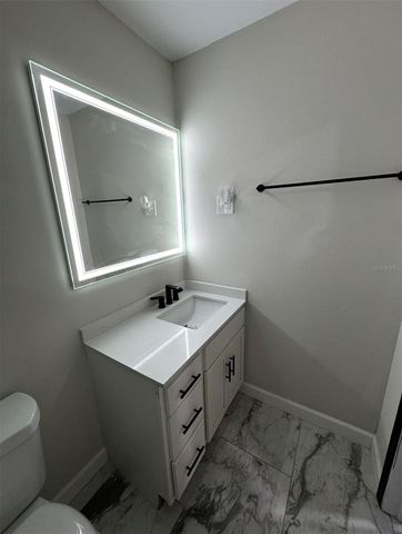 7714 W POWHATAN, Tampa, FL 33615