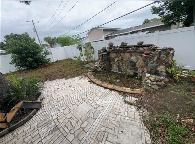 7714 W POWHATAN, Tampa, FL 33615