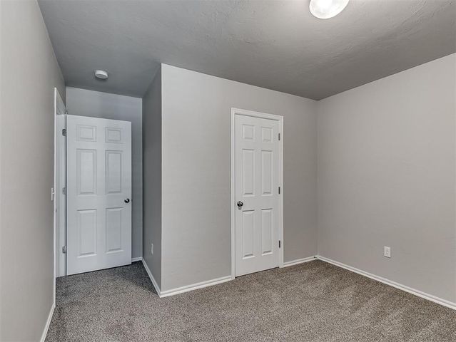 9220 NW 70th Street, Yukon, OK 73099