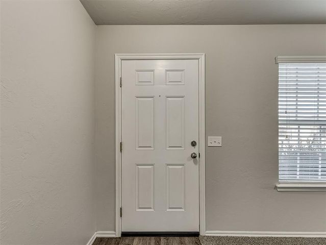 9220 NW 70th Street, Yukon, OK 73099