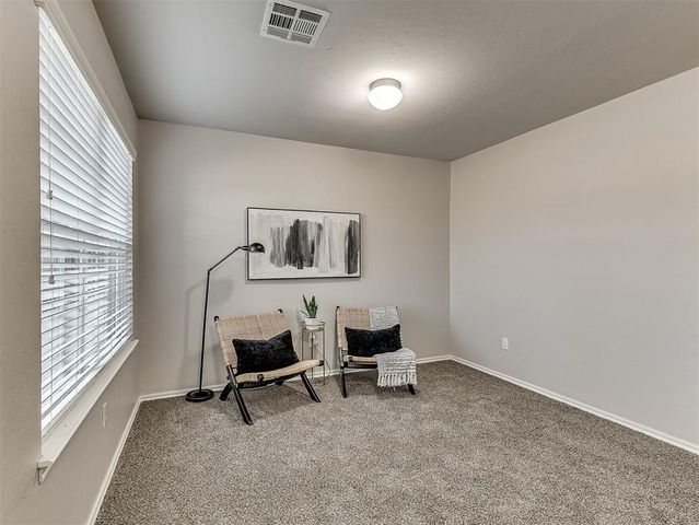 9220 NW 70th Street, Yukon, OK 73099