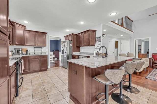 1532 Eads Ct, Clarksville, TN 37043