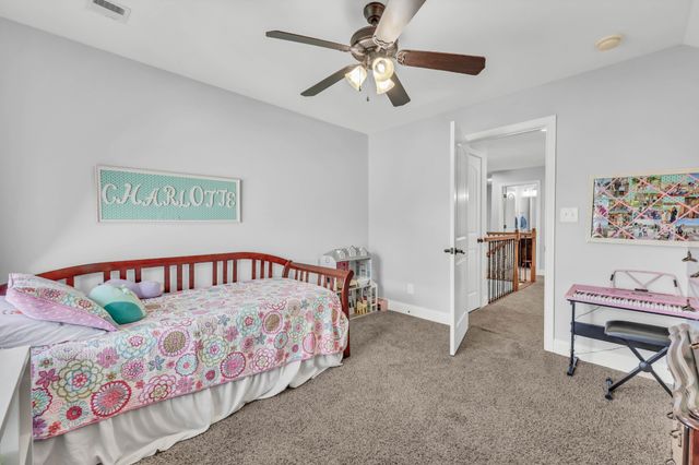 1532 Eads Ct, Clarksville, TN 37043