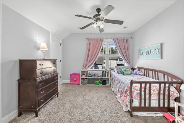 1532 Eads Ct, Clarksville, TN 37043