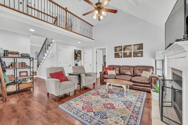 1532 Eads Ct, Clarksville, TN 37043