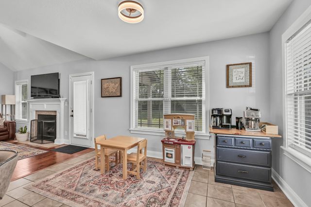 1532 Eads Ct, Clarksville, TN 37043