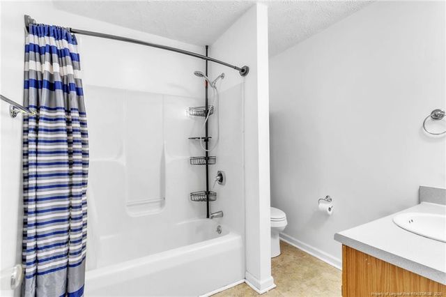1229 Blue Road, Parkton, NC 28371