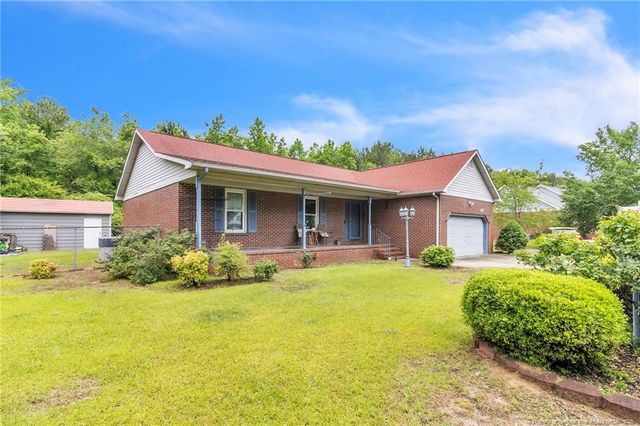 1229 Blue Road, Parkton, NC 28371