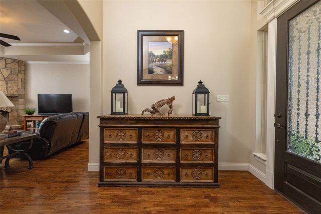 208 Ellis Creek Drive, Weatherford, TX 76085