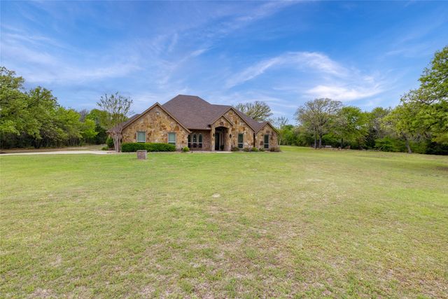208 Ellis Creek Drive, Weatherford, TX 76085
