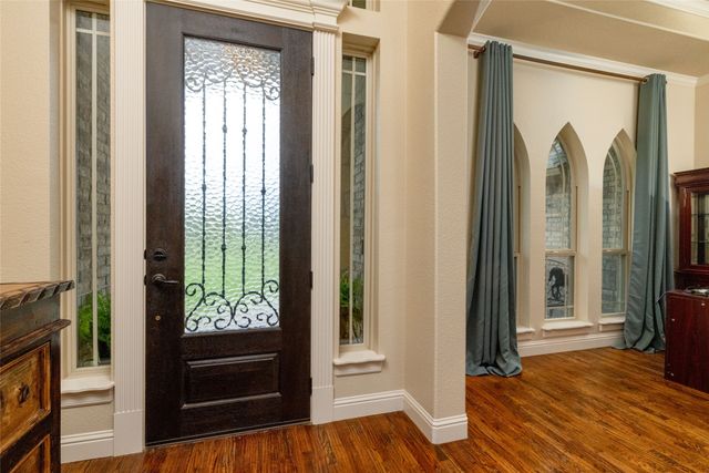 208 Ellis Creek Drive, Weatherford, TX 76085